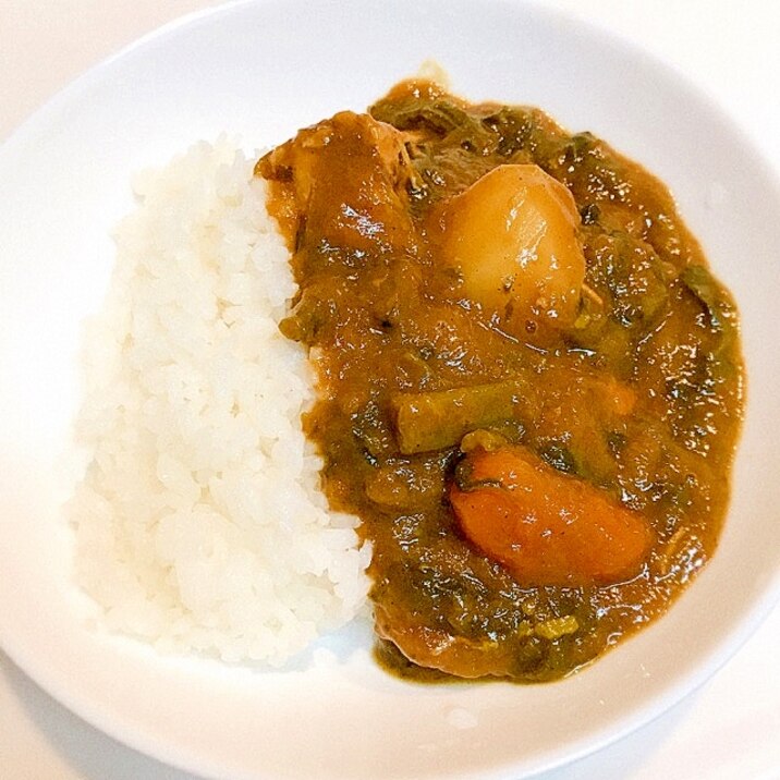 りんごと蜂蜜仕上げの☆たっぷりほうれん草カレー